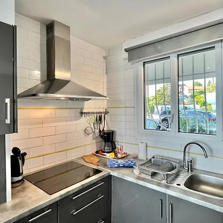 Chateau De La Mer, By Welcome To Apartmán